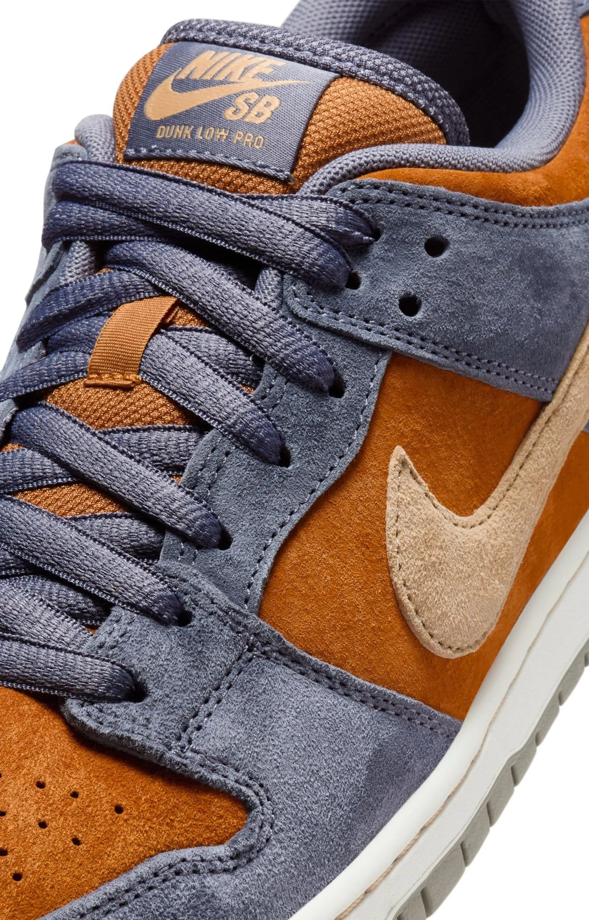 Nike SB Dunk Low Pro Shoe, Light Carbon/Monarch/Summit White/Sesame